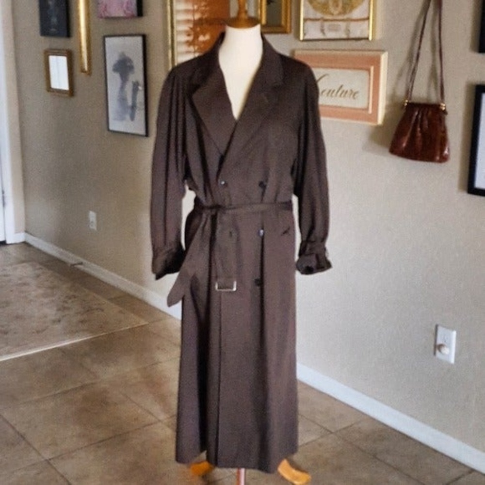 Vintage Cosi Collection Monogram Trench